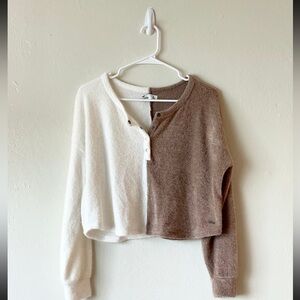 Hollister sweater